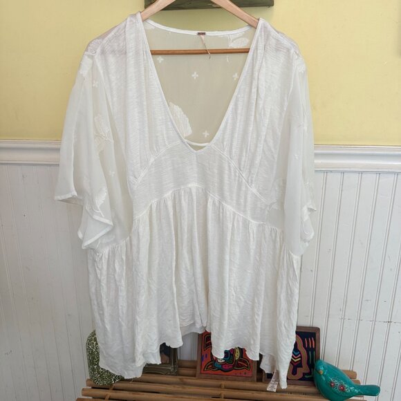 Free People Sheer White Embroidered Tunic Top Blouse oversized M - Picture 1 of 4